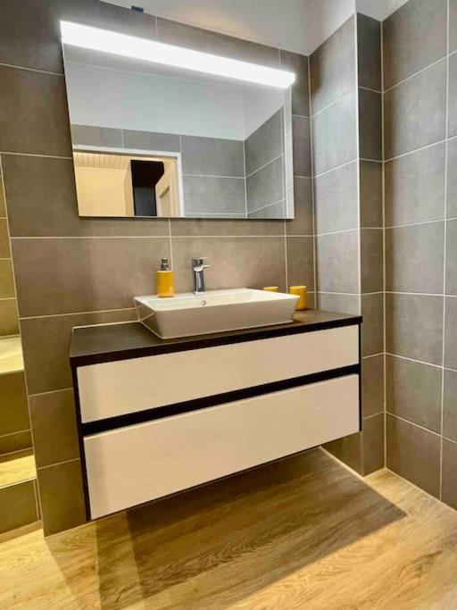 Studioappartement Mit Privatgarten In Ruhiger Wohnsiedlung Neumünster Buitenkant foto