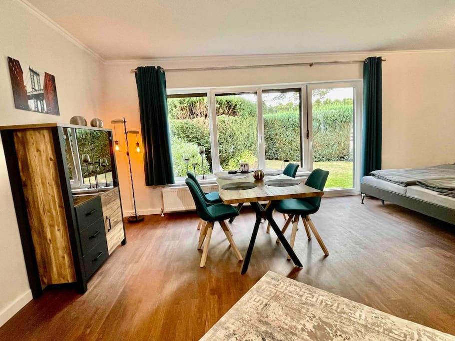 Studioappartement Mit Privatgarten In Ruhiger Wohnsiedlung Neumünster Buitenkant foto